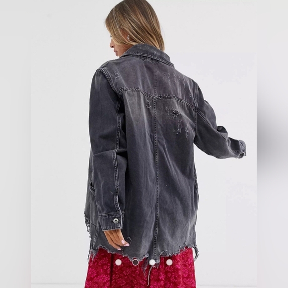 Free People Grey Denim Faded Distressed Longline Button-Up Moonchild Jacket SM - Picture 4 of 10
